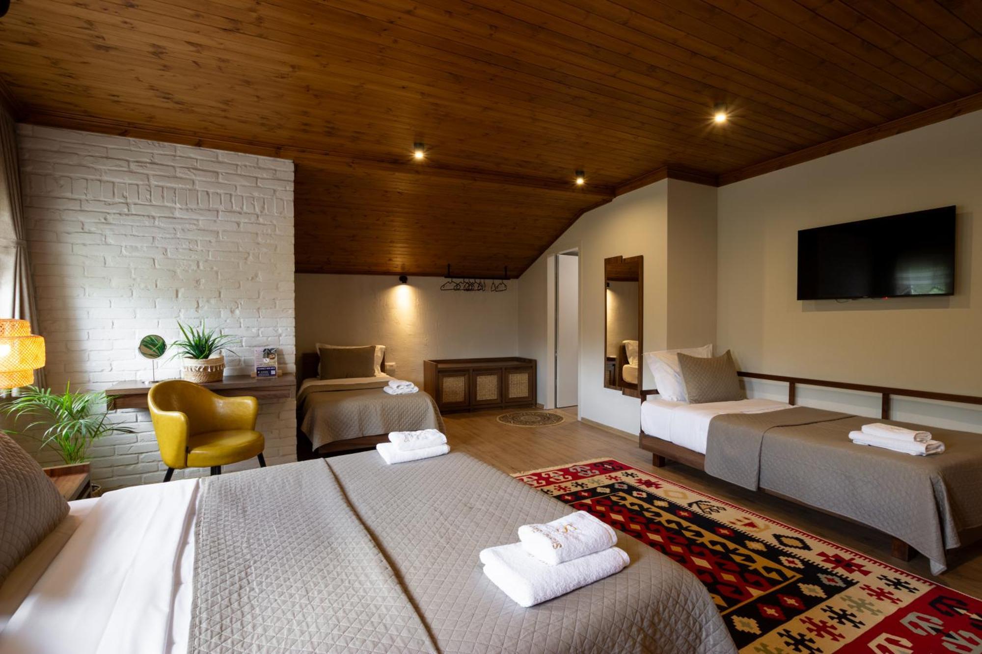 The Stone Sky Hotel Gjirokaster Exterior photo